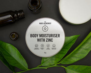 Body moisturiser with zinc